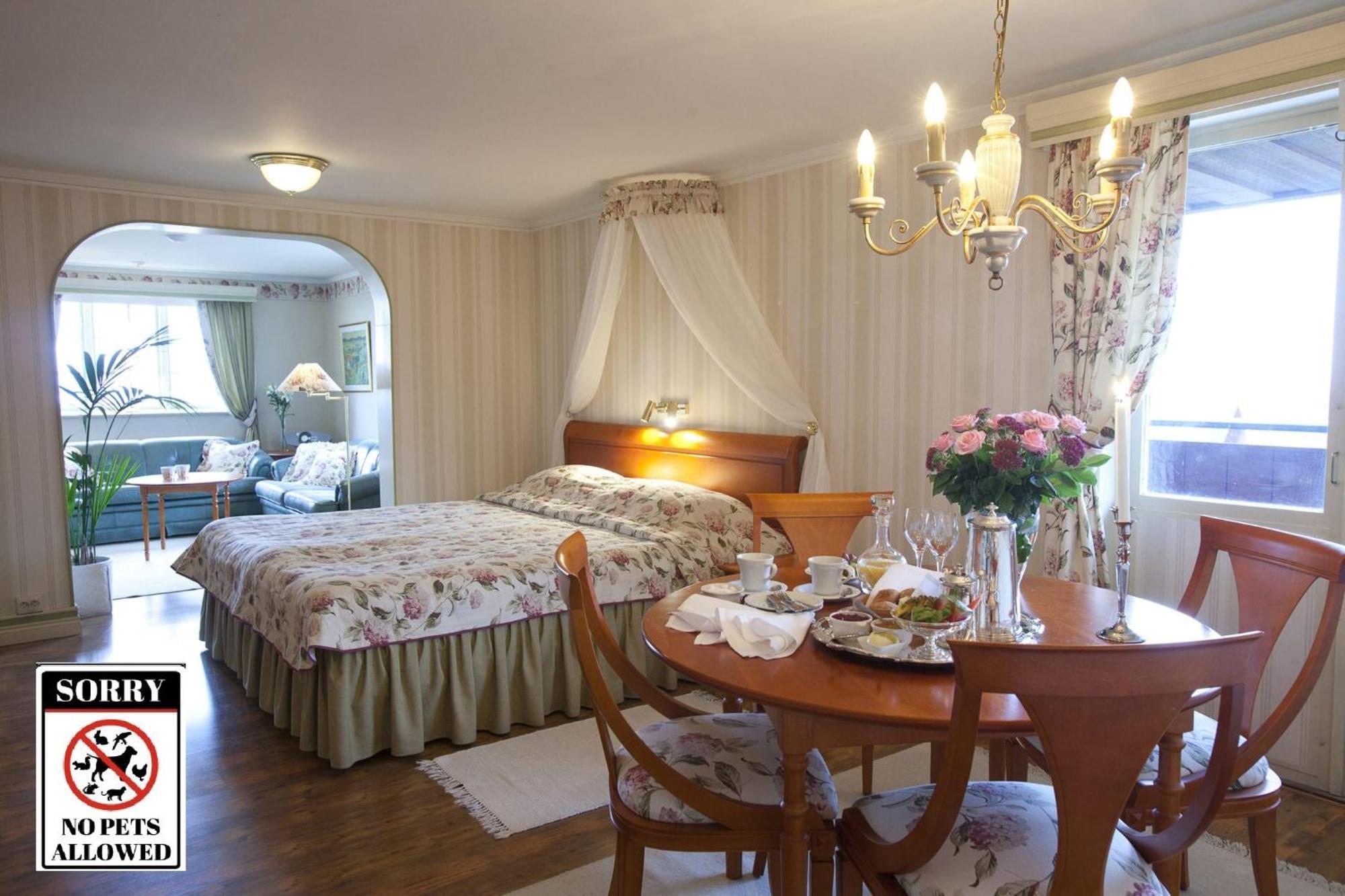 Hotel Taellbergsgardens 3*