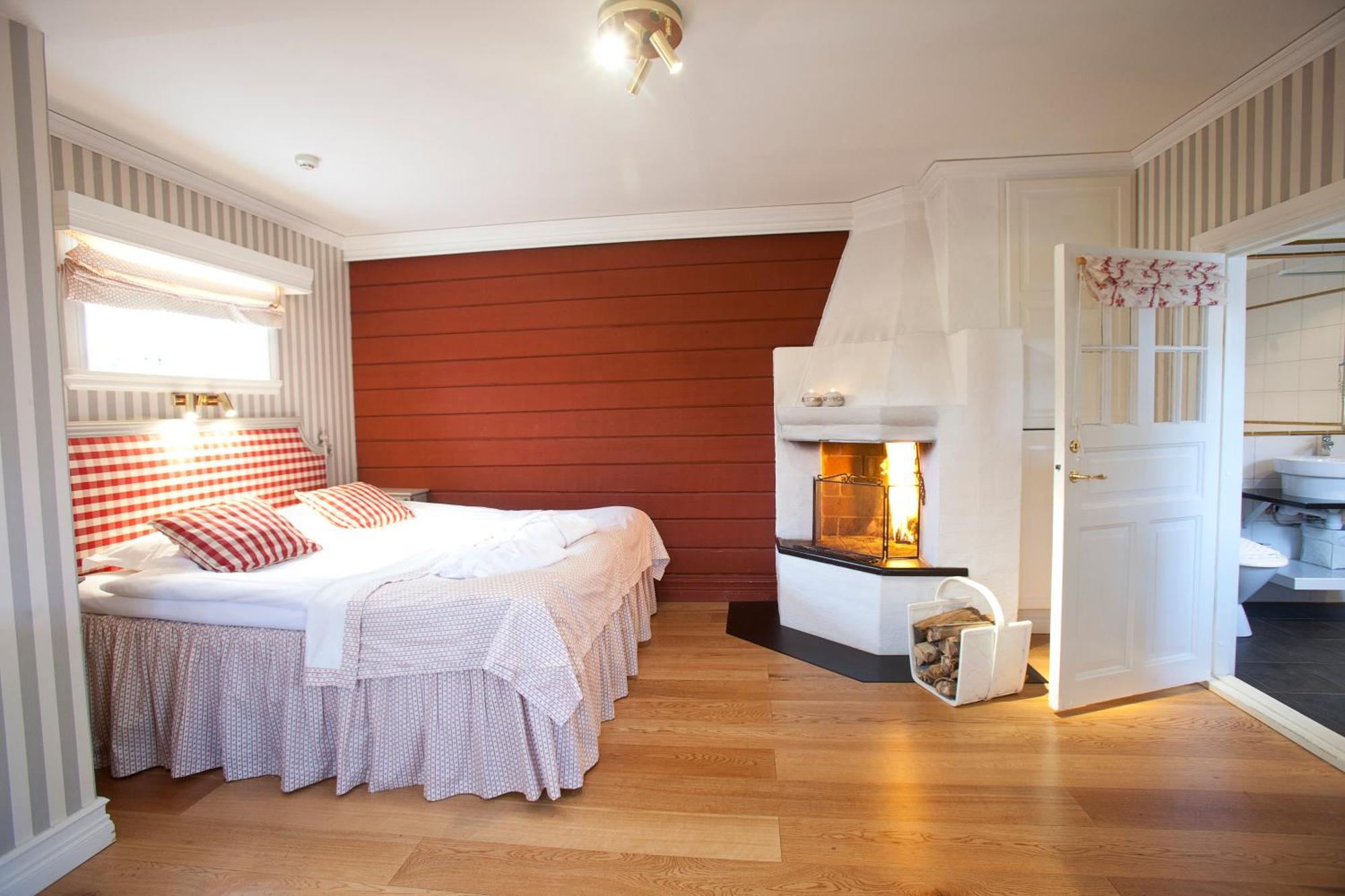 Hotel Taellbergsgardens 3*